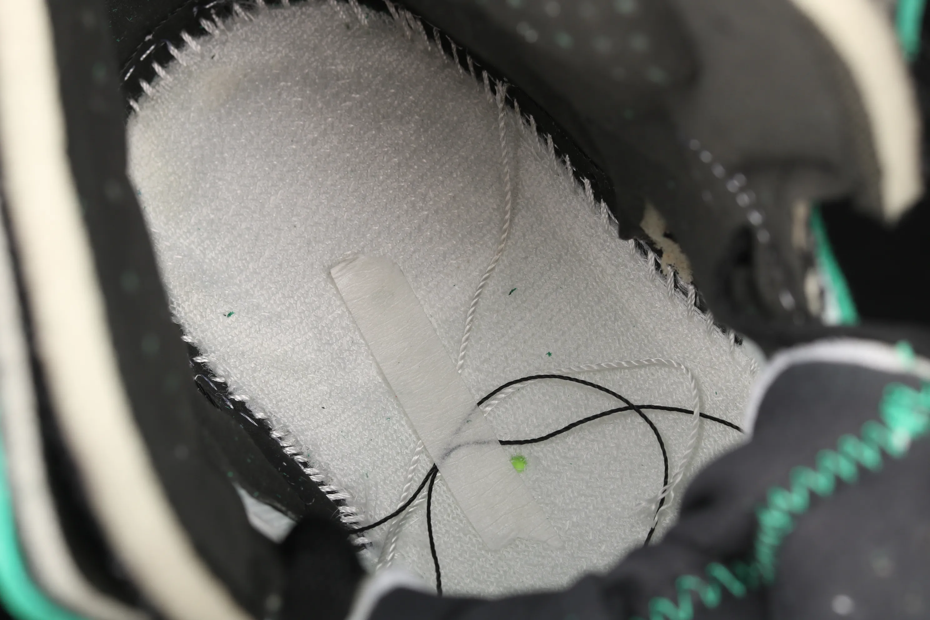 All categories Air Jordan Jordan series basketball shoes Air Jordan 1 High G version Air Jordan 1 Zoom CMFT "Stadium Green" AJ1 Joe 1 white and green stitching CT0978-300